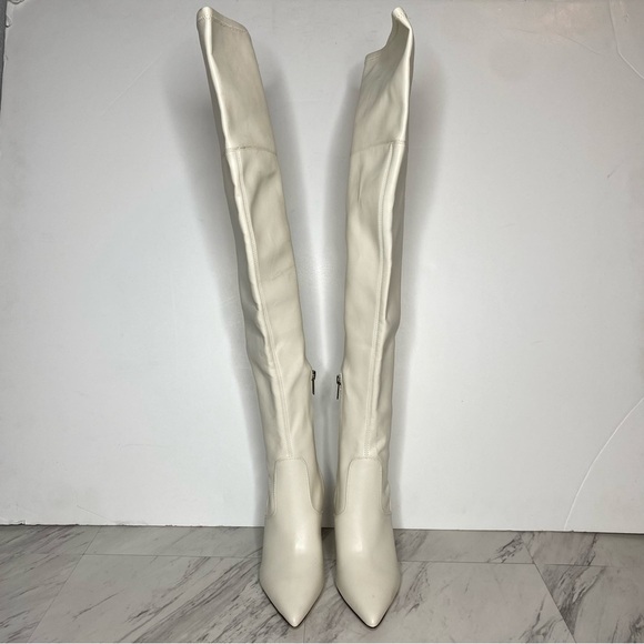 Marc Fisher Garalyn Pointy Toe White Boot 7M - Picture 2 of 16